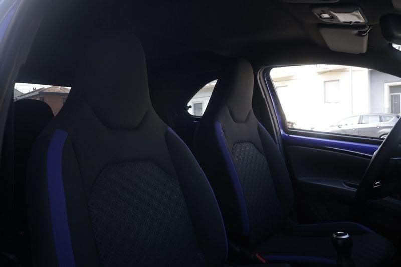 Toyota Aygo X Toyota Aygo X 1.0B (72 CV) Lounge Air PROMOZIONE Unicoproprietario