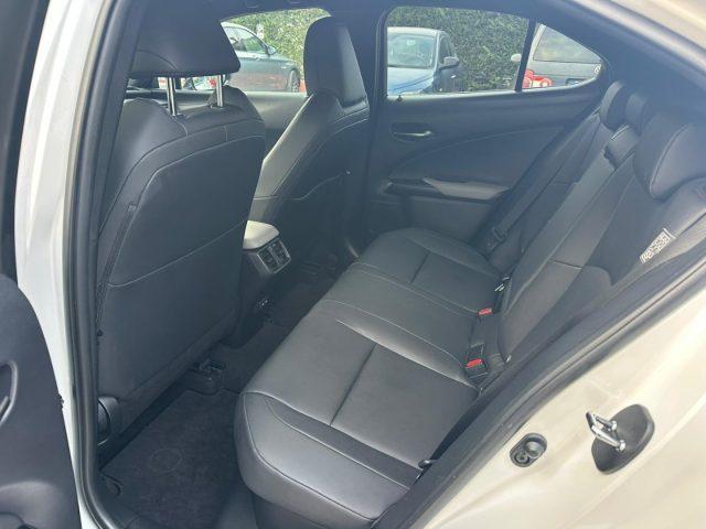 LEXUS UX 250h UX Hybrid Midnight