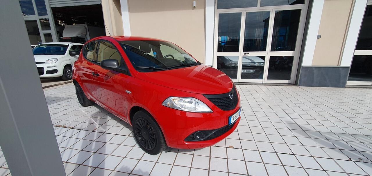 Lancia Ypsilon 1.2 69 CV 5 porte GPL Ecochic