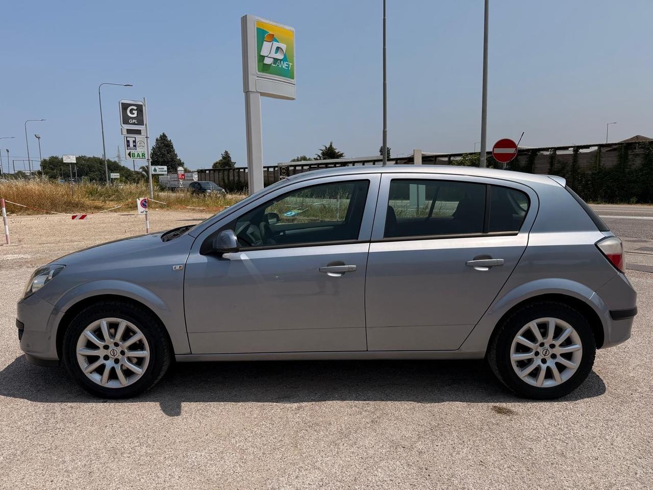 Opel Astra 1.7 CDTI 101CV Ok neopatentati
