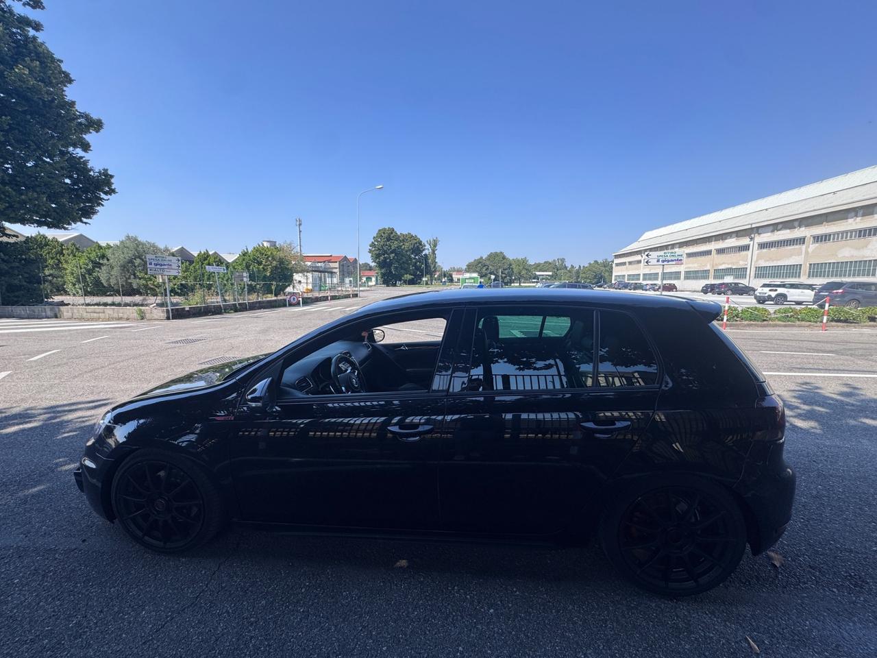 Volkswagen Golf GTI 2.0 TSI DSG 5p. 350cv