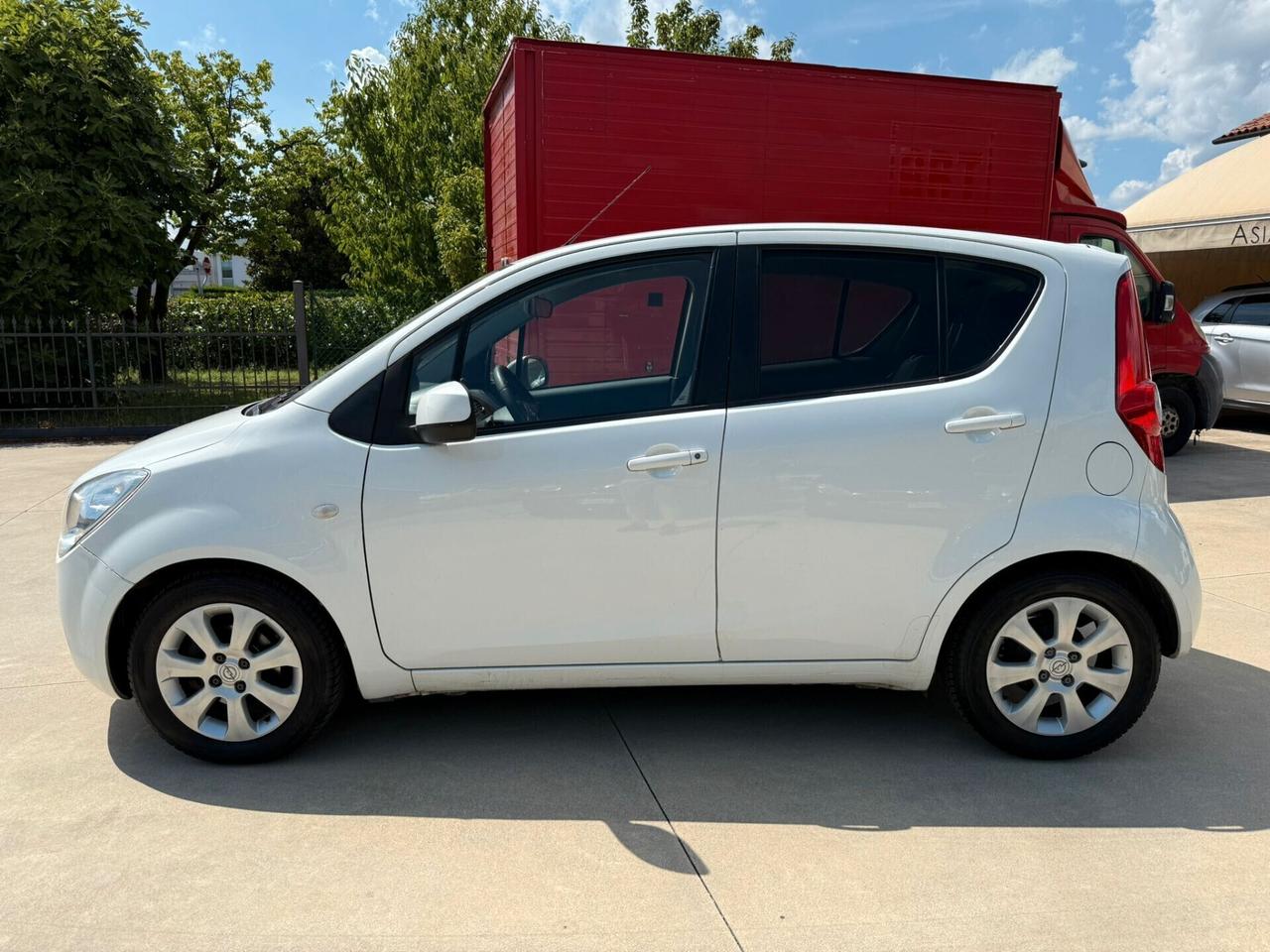 Opel Agila 1.2 NEO-PAT -- GPL