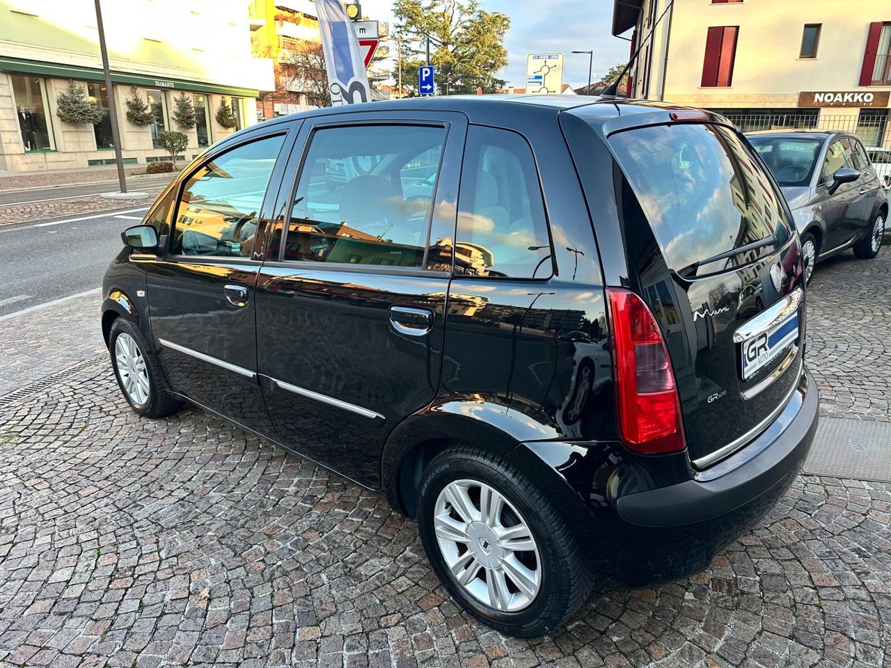 Lancia MUSA 1.4Bz 95Cv Platino Plus - Neopatentati