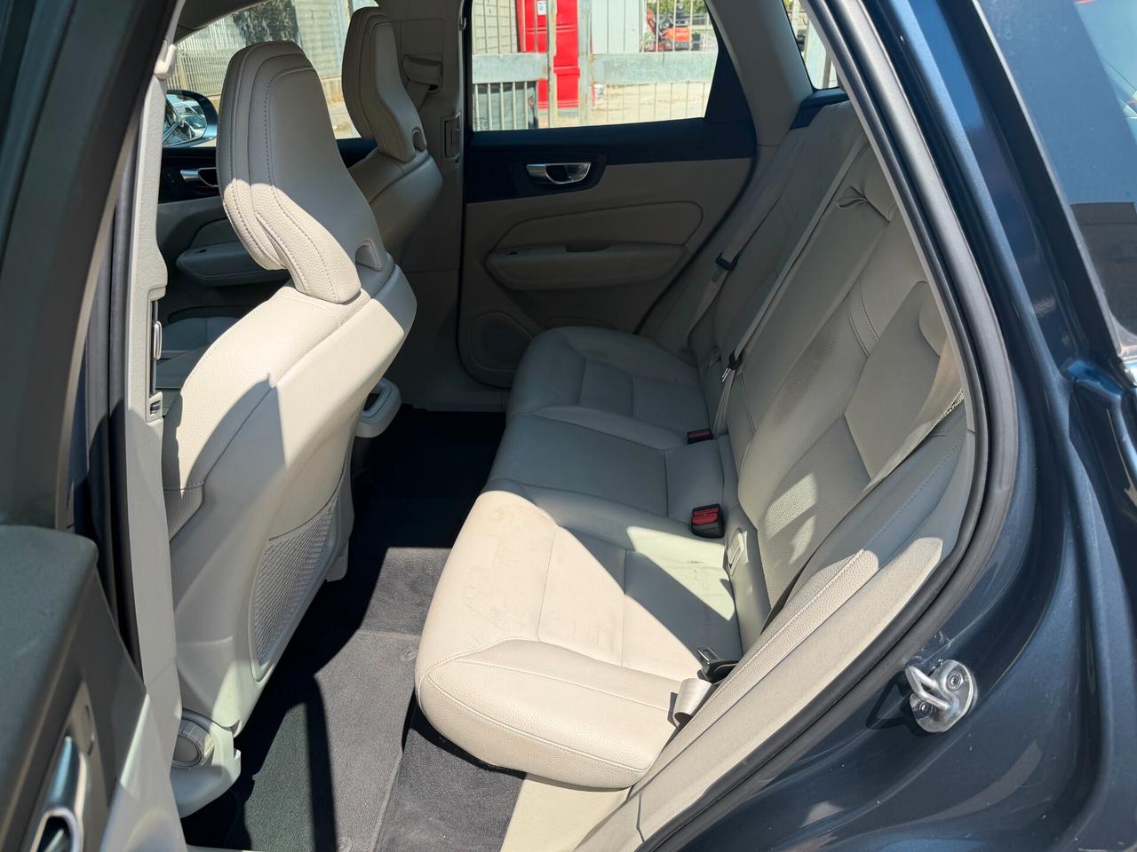 Volvo XC 60 XC60 B4 (d) automatico Core