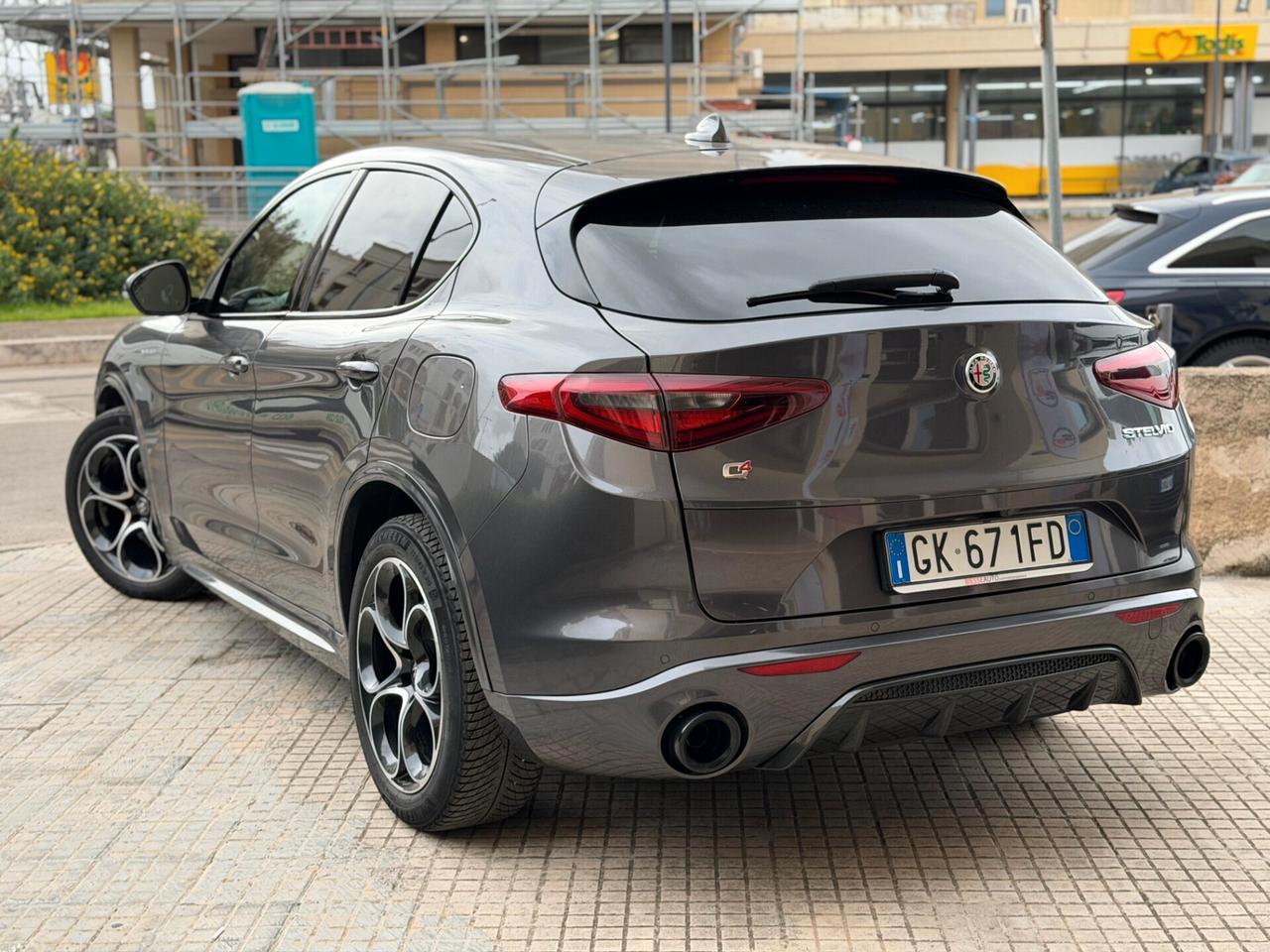 Alfa Romeo Stelvio 210 CV AT8 Q4 Veloce