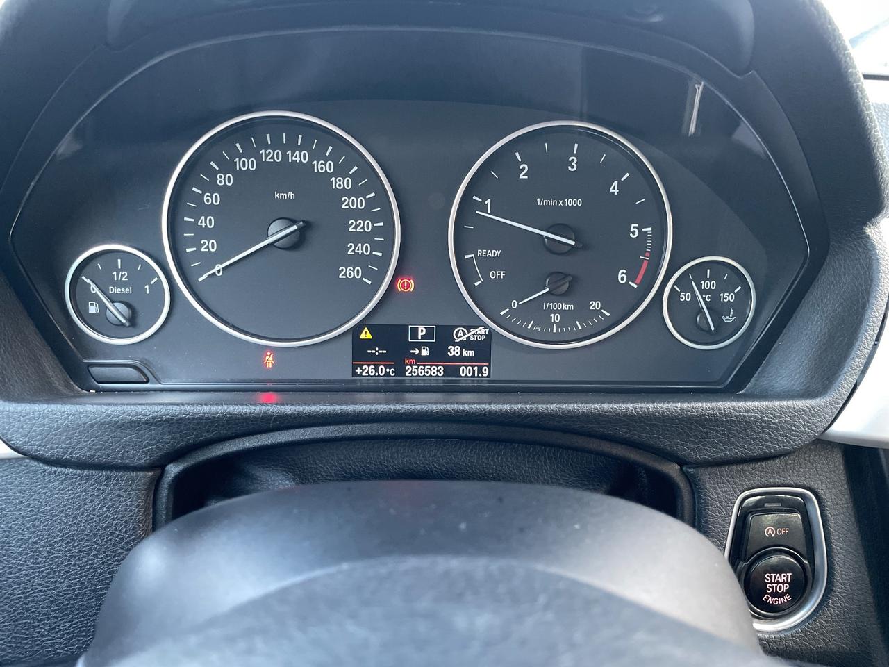 Bmw 320 320d Touring cambio automatico - navigatore