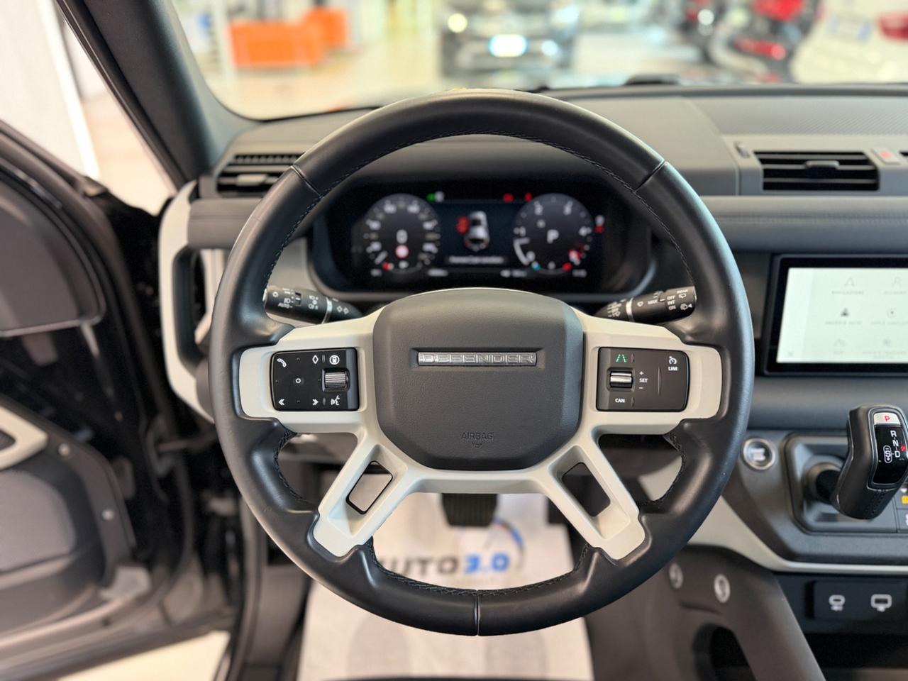 Land Rover Defender 110 3.0D I6 200 CV AWD Auto SE