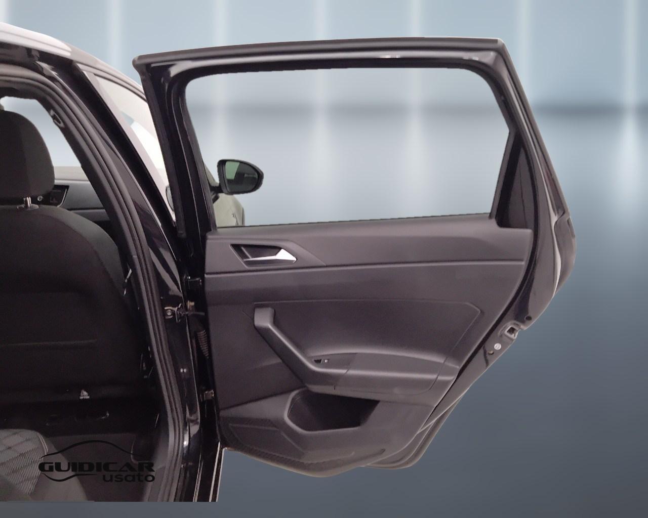 VOLKSWAGEN Taigo - Taigo 1.0 tsi R-Line 115cv dsg