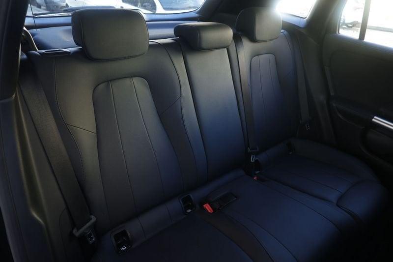 Mercedes-Benz GLA Mercedes-Benz GLA 200 d AMG Line Premium Plus auto Unicoproprietario