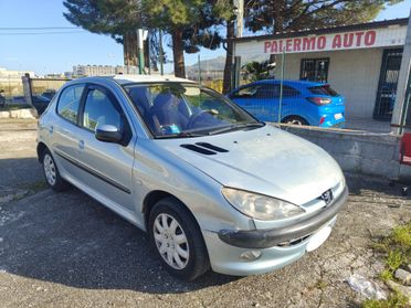 Peugeot 206 1.4 16V 5p. XT NEOPATENTATI