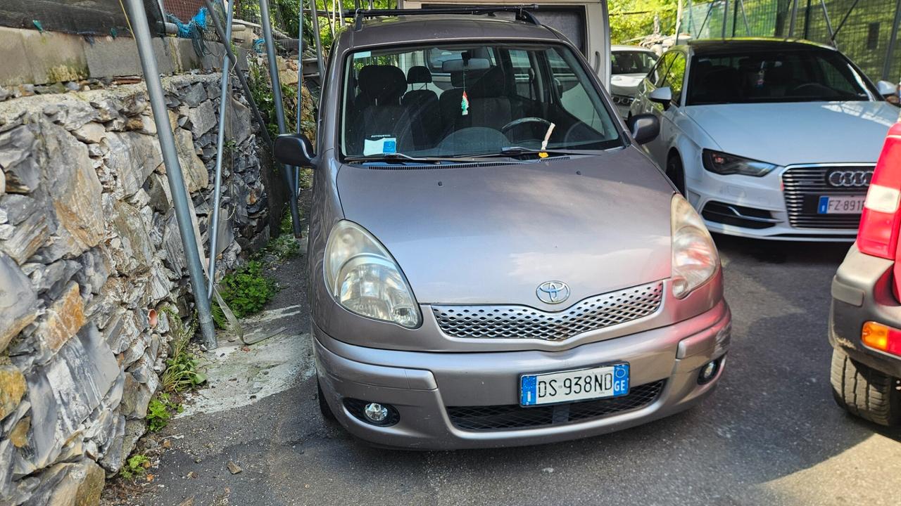 Toyota Yaris Verso 1.4 Tdi D-4D cat Sol '03