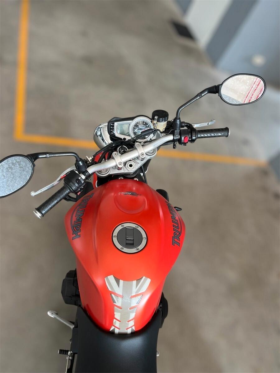 MOTO Triumph Motorcycles limited STREET TRIPLE R