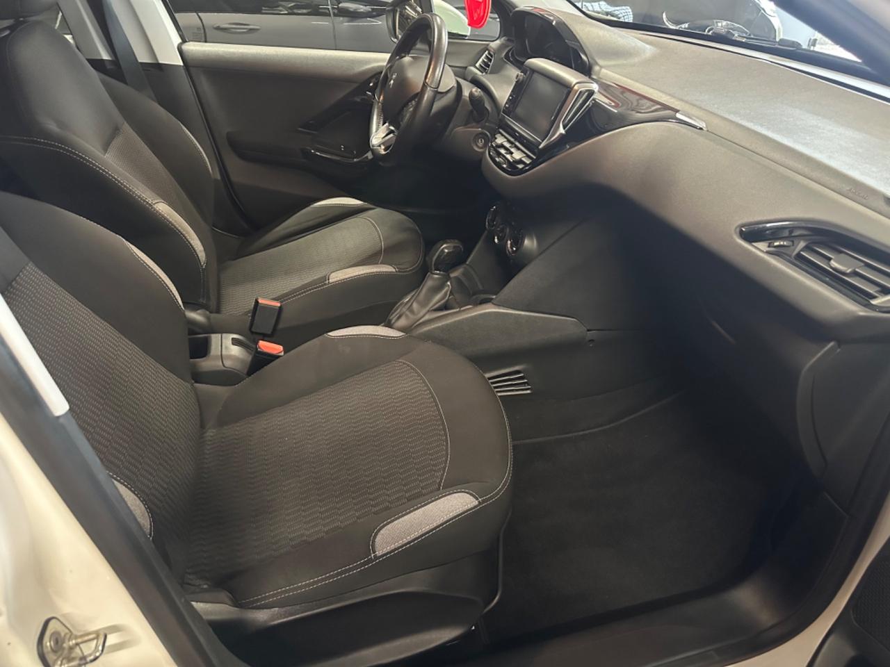 Peugeot 208 PureTech 82 5 porte Active