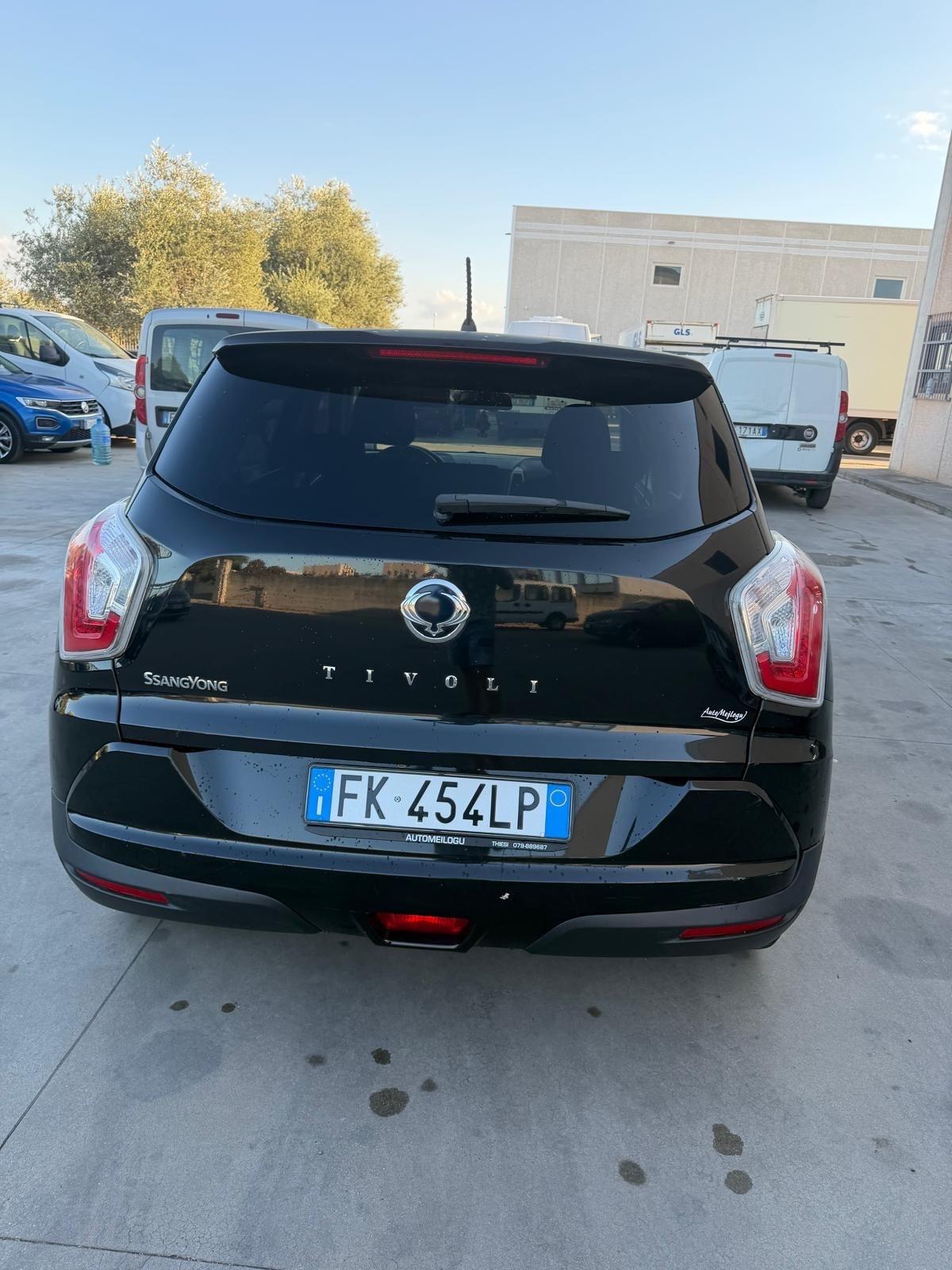 Ssangyong Tivoli 1.6d 2WD Be Visual Hot Aebs