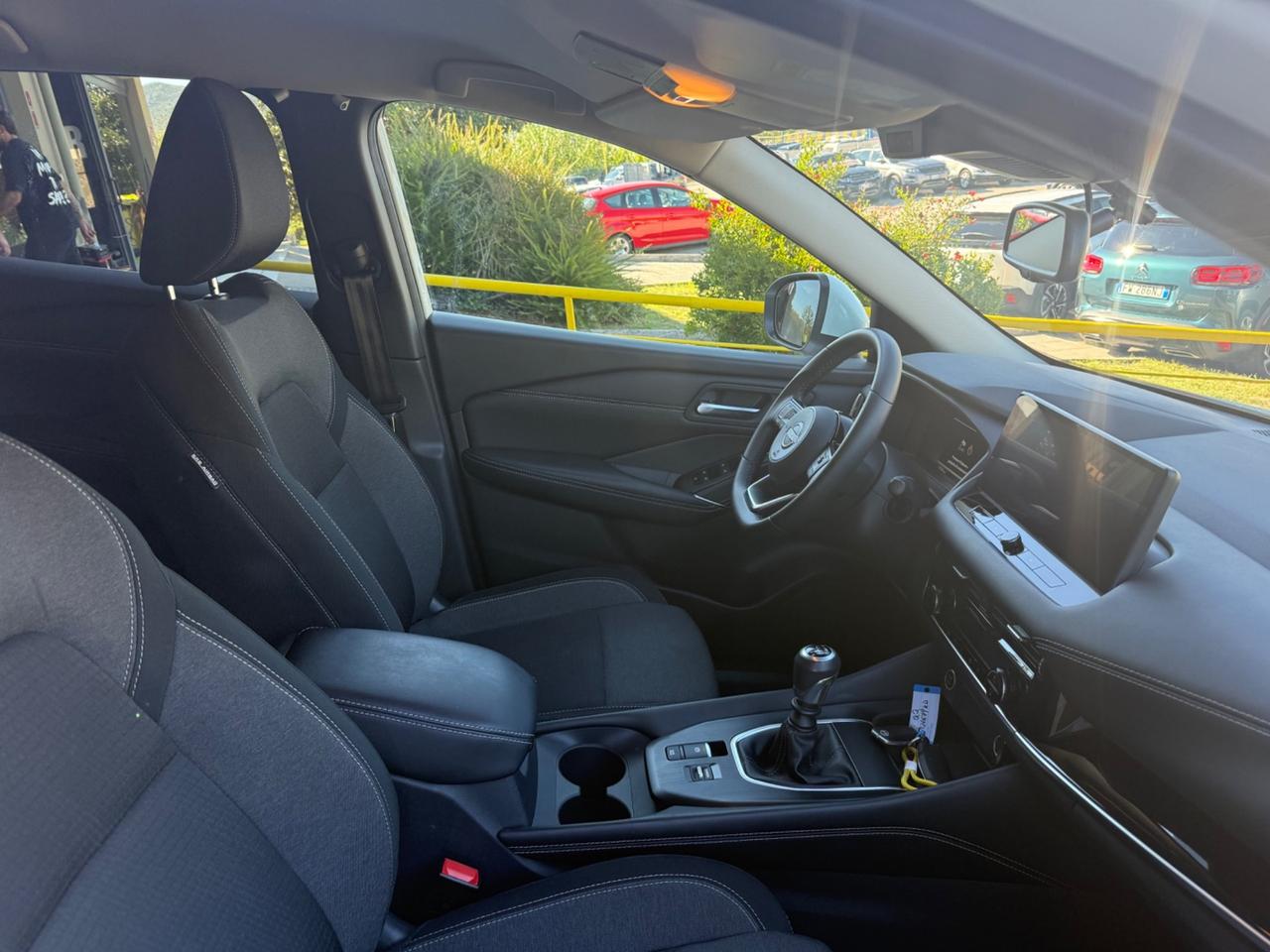 Nissan Qashqai MHEV 140 CV N-Design km 17 mila permute e finanziamenti