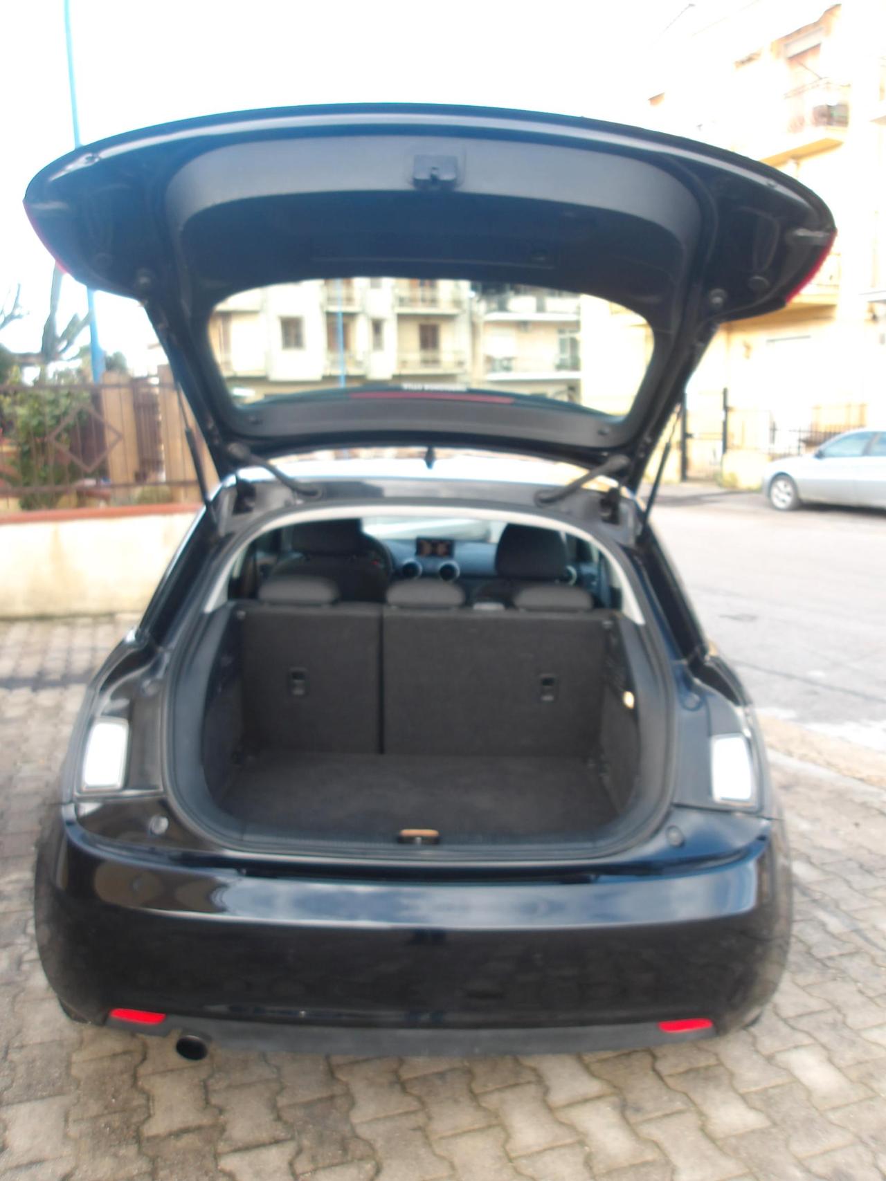 Audi A1 Sportback 1.6 tdi Ambition 90cv