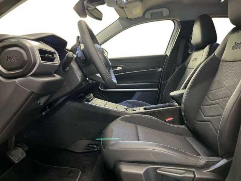 Jeep Avenger 2022 1.2 turbo e-hybrid mhev Altitude fwd 110cv edct6