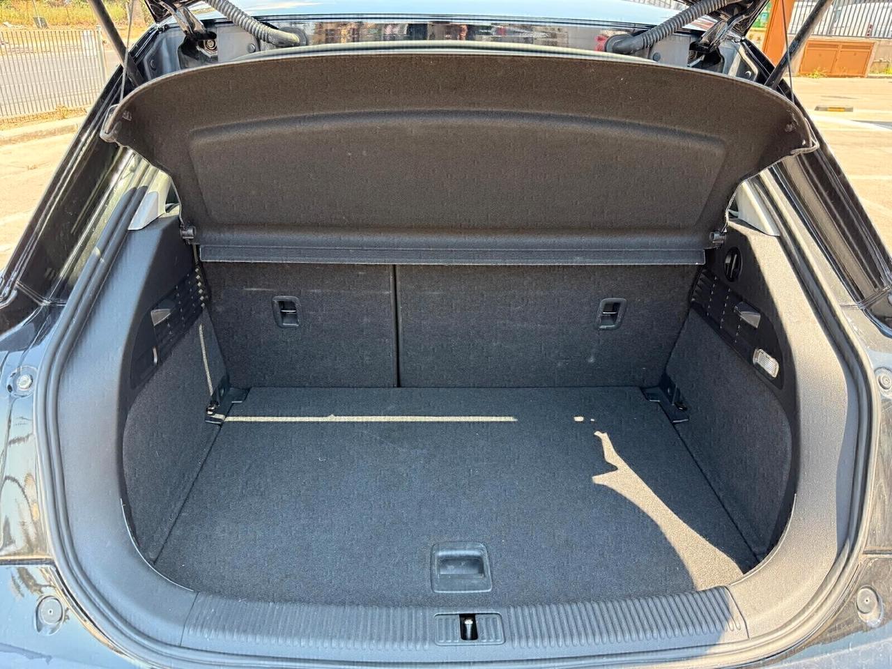 Audi A1 1.6 TDI S tronic Attraction