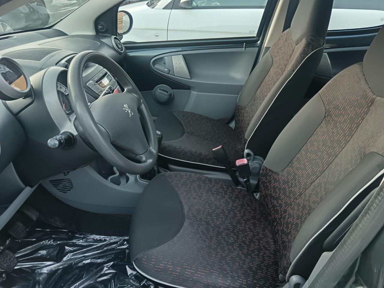 Toyota Aygo 1.0 12V VVT-i 5 porte