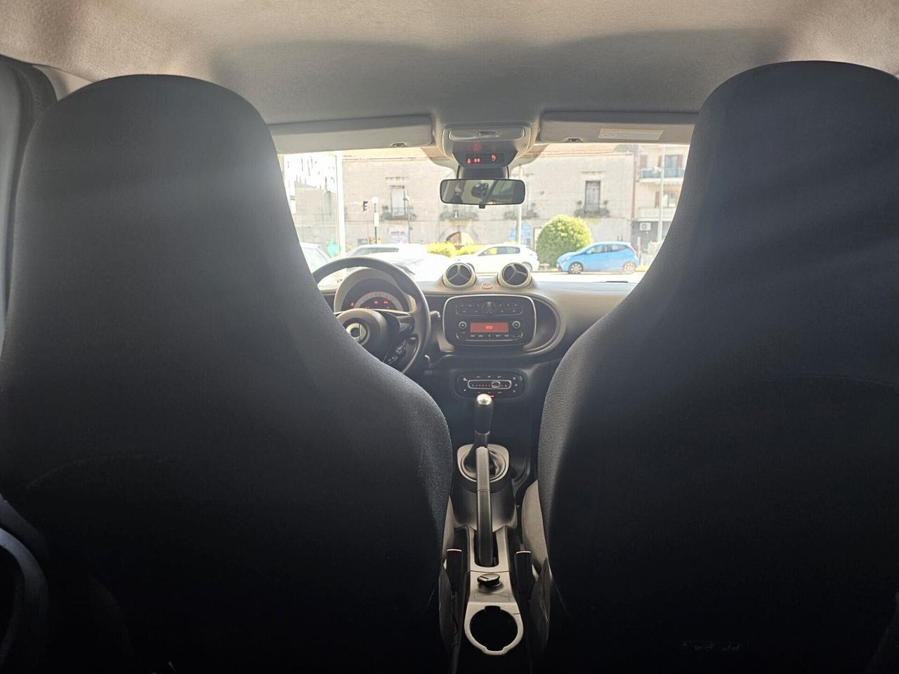 NUOVA SMART FORFOUR PASSION EDITION 1.0 TURBO BENZ 71CV BLACK LINE