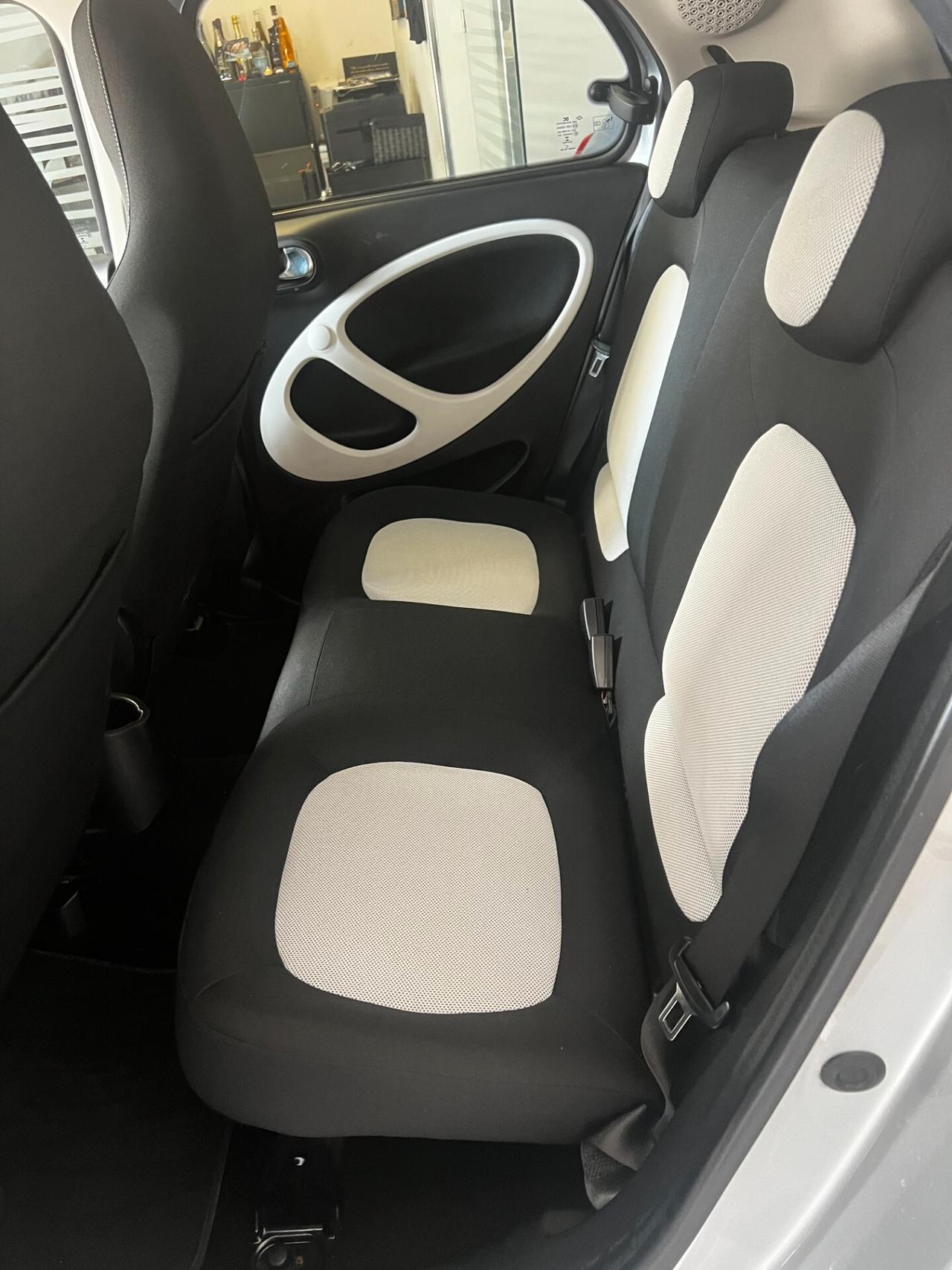 Smart ForFour 70 1.0 Passion NEOPATENTATI