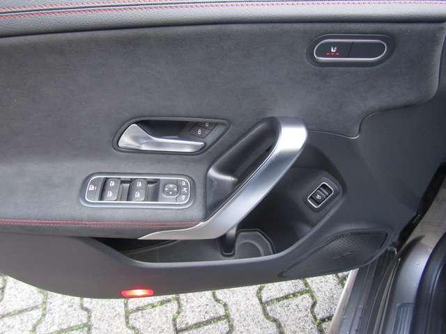 Mercedes-Benz CLA 200 SW d AMG LINE PREMIUM AUTO,CARPLAY,DINAMIC LED