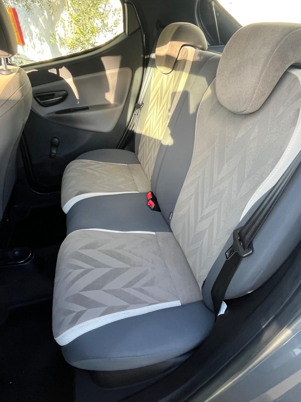 Lancia Ypsilon 0.9 TwinAir Metano Ecochic Silver