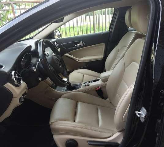 Mercedes-Benz GLA 200 Sport, Navi, Pelle, LED...