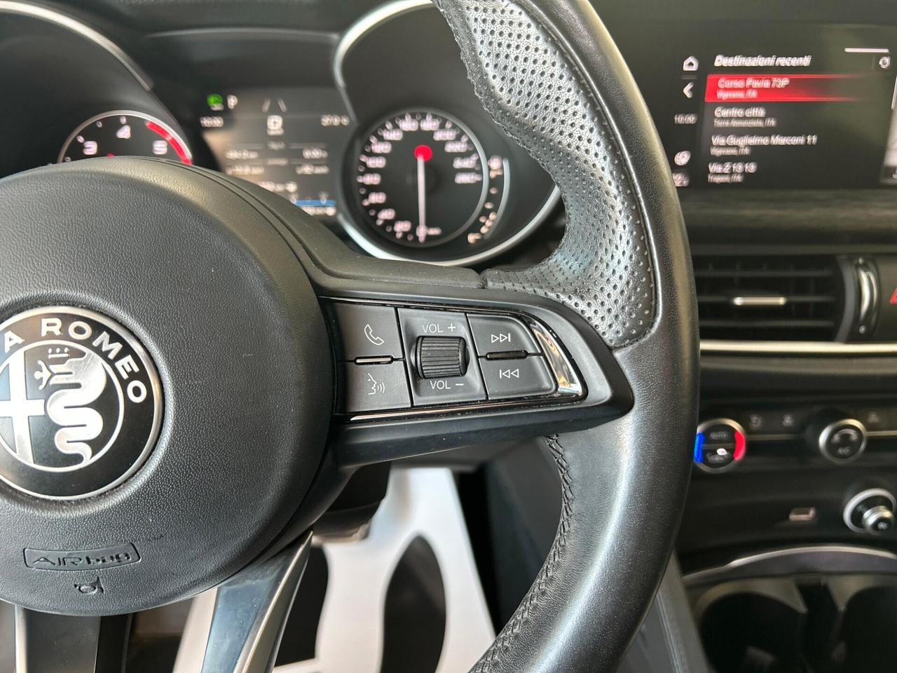 Alfa Romeo Stelvio 2.2 Turbodiesel 160 CV AT8 RWD Business