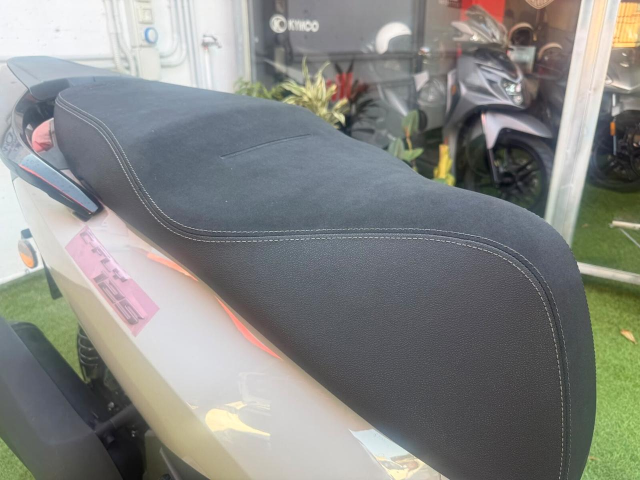 Swm C-Fly 125