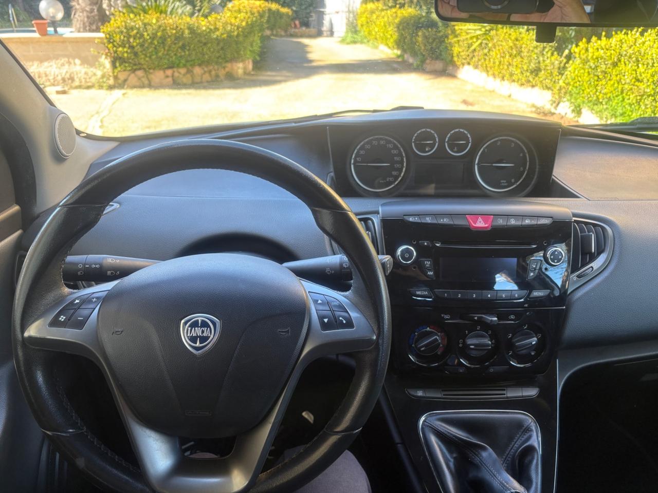 Lancia Ypsilon 1.3 MJT 16V 95 CV 5 porte S&S Gold