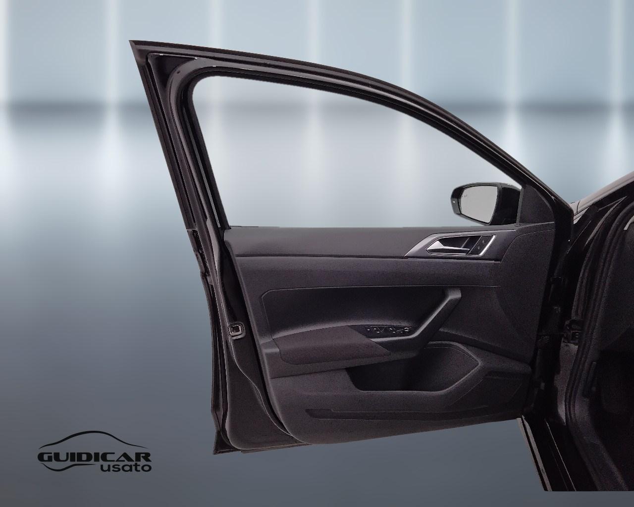 VOLKSWAGEN Polo VI 2022 - Polo 1.0 tsi Style 95cv