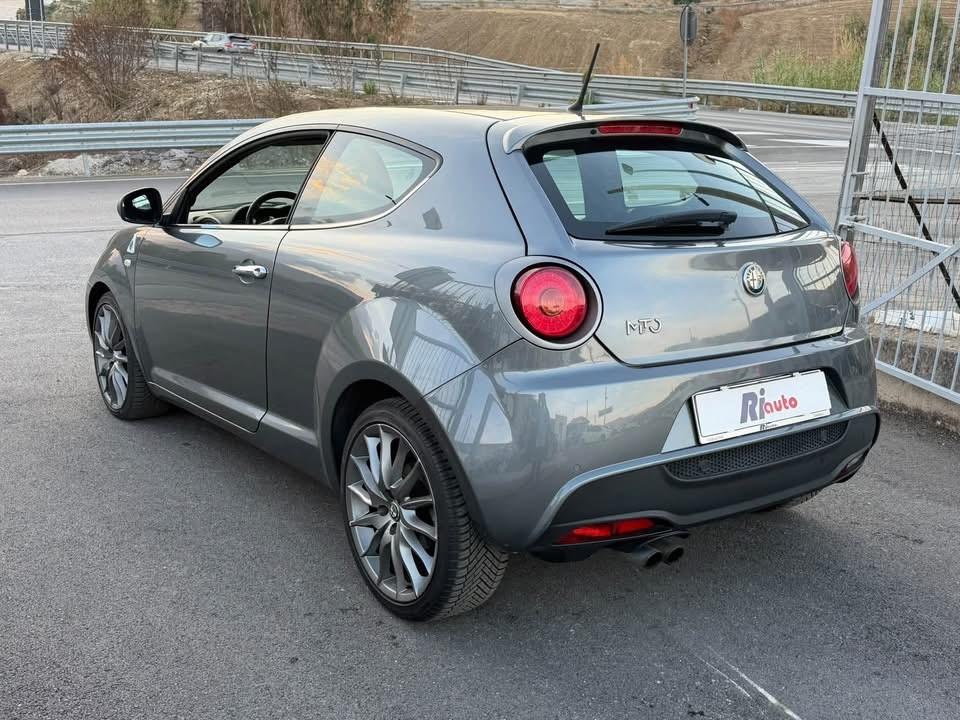 Alfa Romeo MiTo 1.4 T 170 CV Quadrifoglio Verde Premium Pack