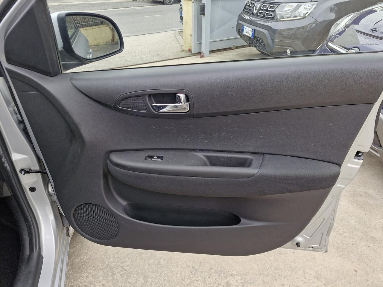 HYUNDAI I20 1.2 BENZINA/GPL ANNO 2014