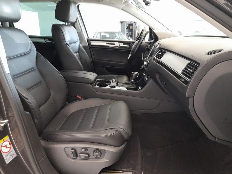 Volkswagen Touareg 3.0 TDI EXECUTIVE DSG 4MOTION
