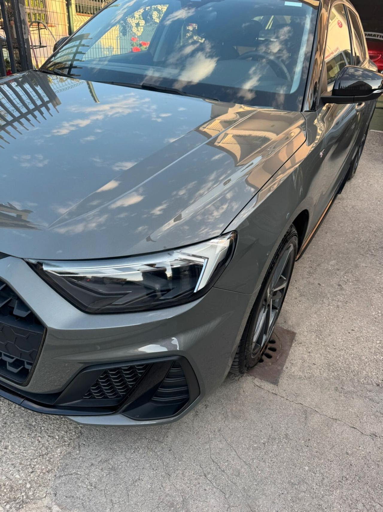 Audi A1 allstreet 30 TFSI Identity Contrast