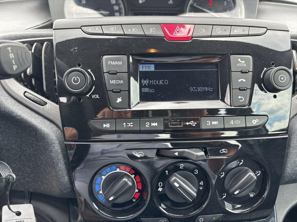 Lancia Ypsilon 5 Porte 1.2 Gold