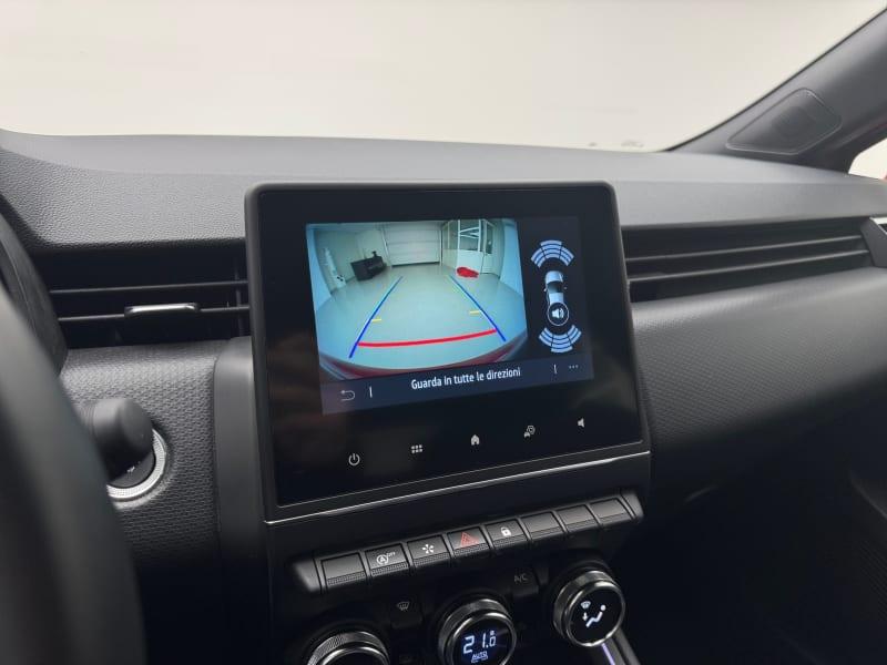 RENAULT CLIO TCE 100 CV GPL 5 PORTE IN