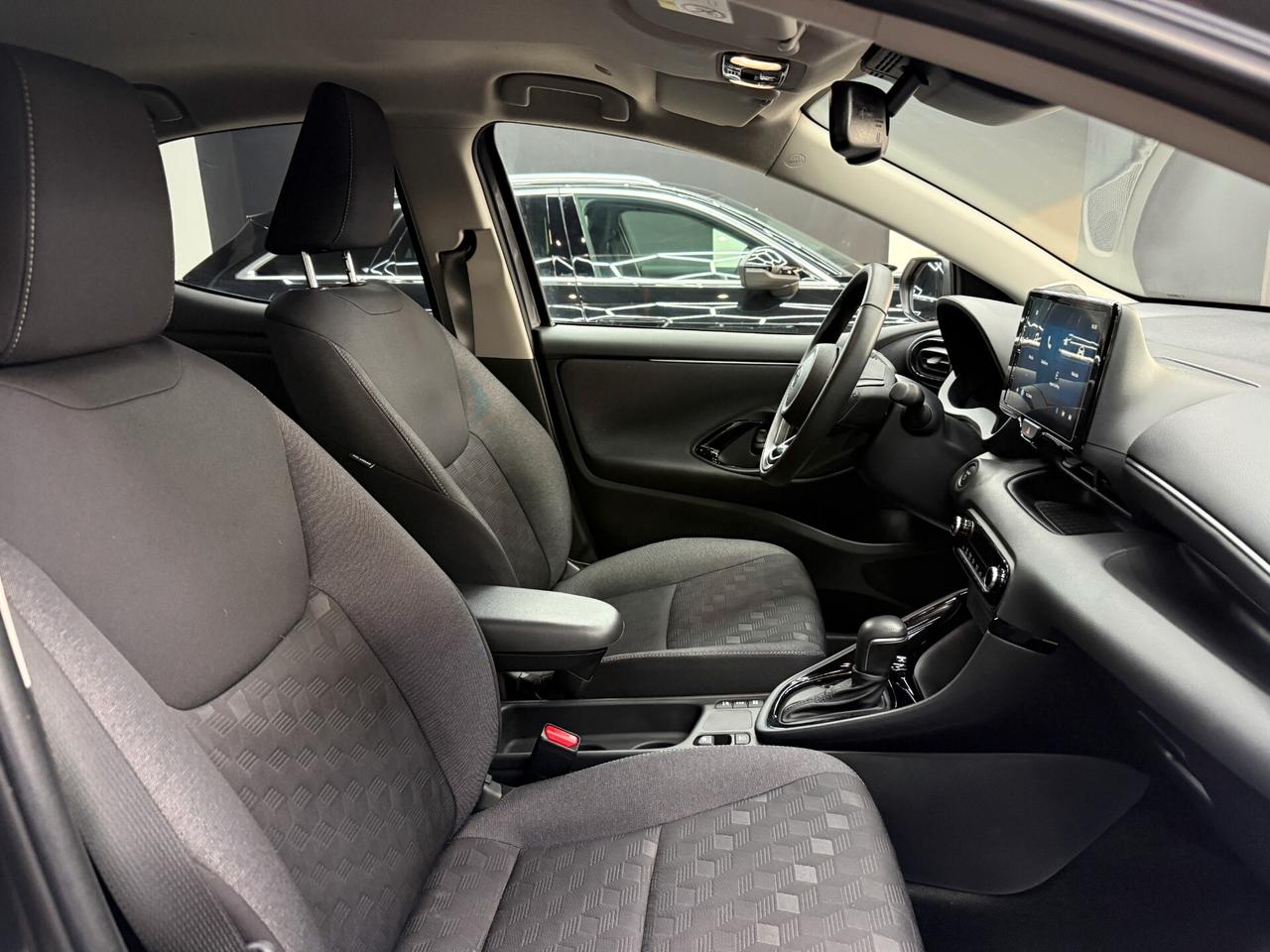 TOYOTA YARIS 1.5 HYBRID 92CV AUTO