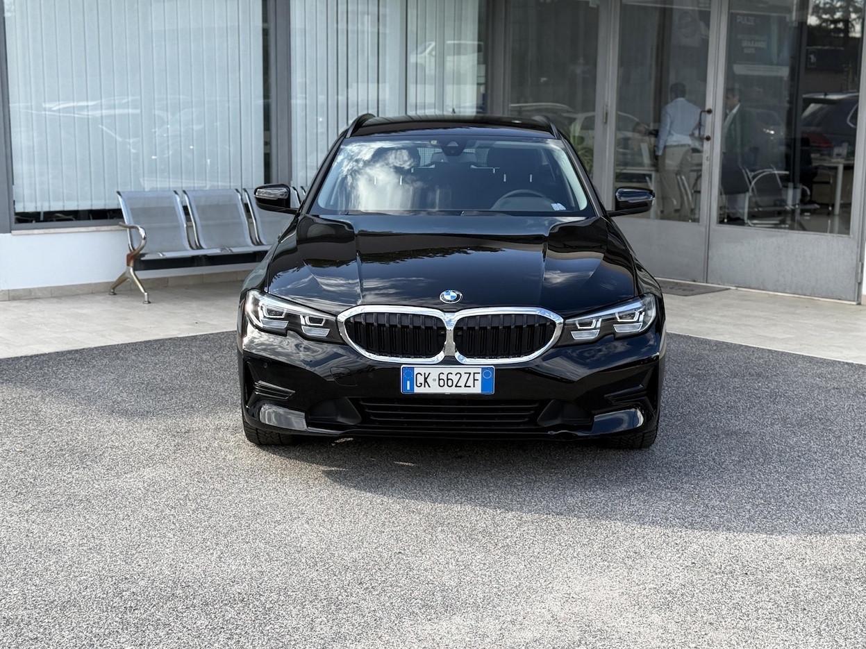 Bmw 318 2.0 Benzina 156CV E6 Automatica - 2022