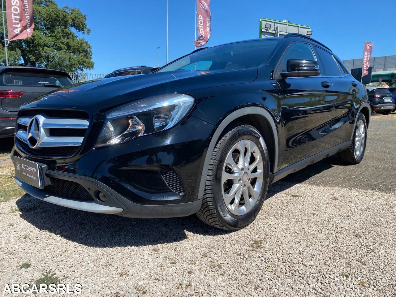 MERCEDES - Classe GLA - GLA 200 d Automatic 4Matic