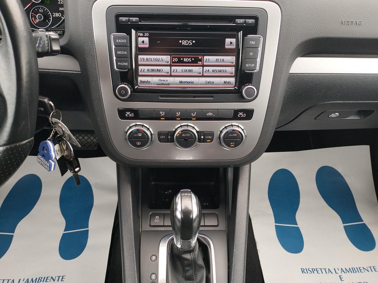 Volkswagen Scirocco 2.0 TDI 140CV DPF DSG - *70.000 KM * - NEOPATENTATI