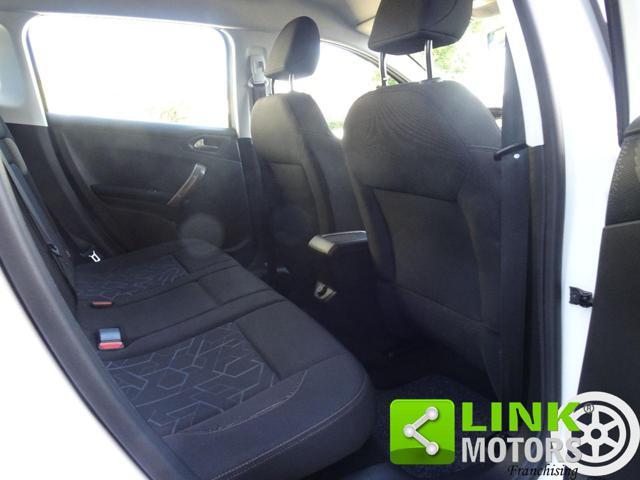 PEUGEOT 2008 1° serie 1.2 VTi 82CV Active