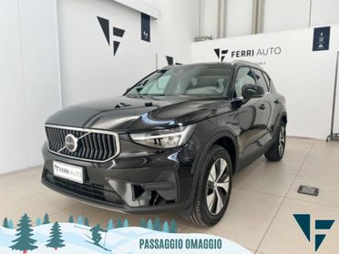 VOLVO XC40 T4 Recharge Core Bright