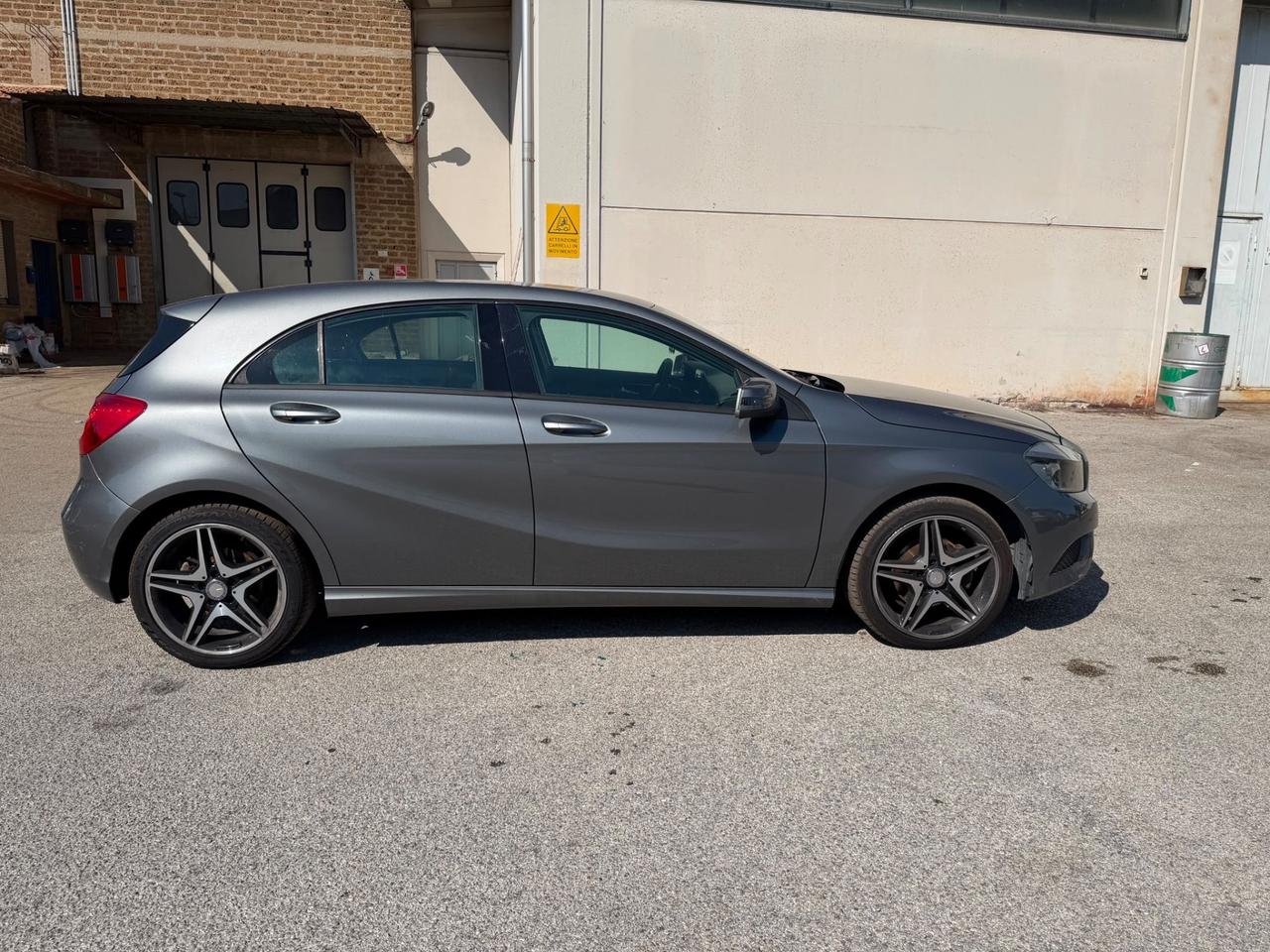 MERCEDES A 200 + KORANDO (leggere )