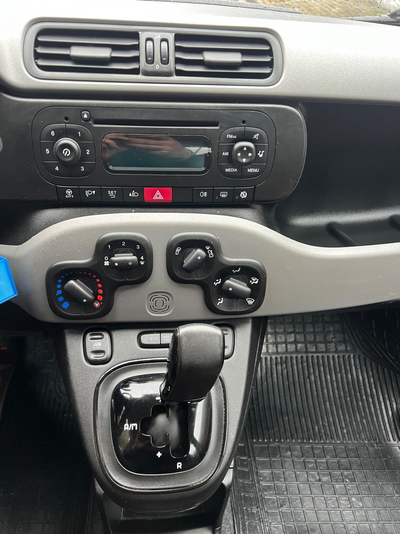 Fiat Panda benzina Lounge cambio automatico