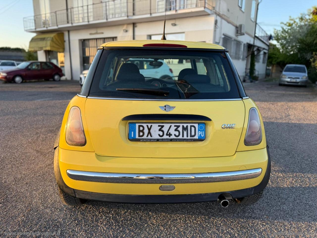 MINI Mini 1.6016V One de luxe