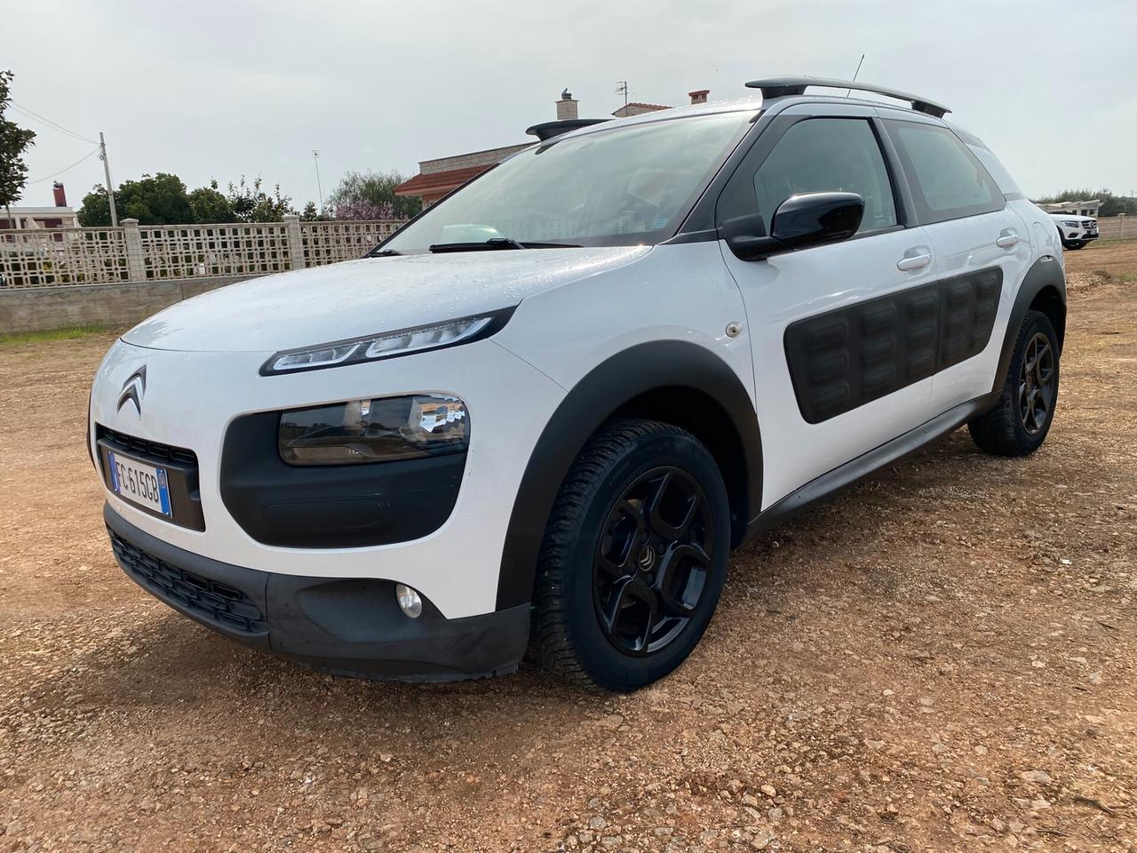 Citroen C4 Cactus 1.6 HDi 100 Cv Shine | 2016