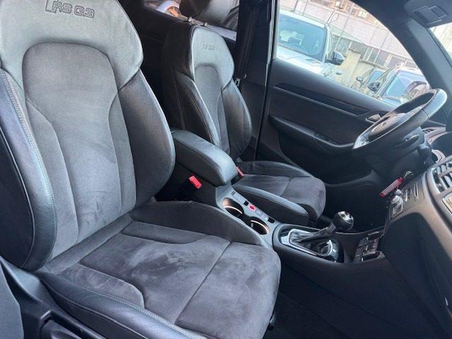 AUDI RS Q3 2.5 TFSI quattro S tronic