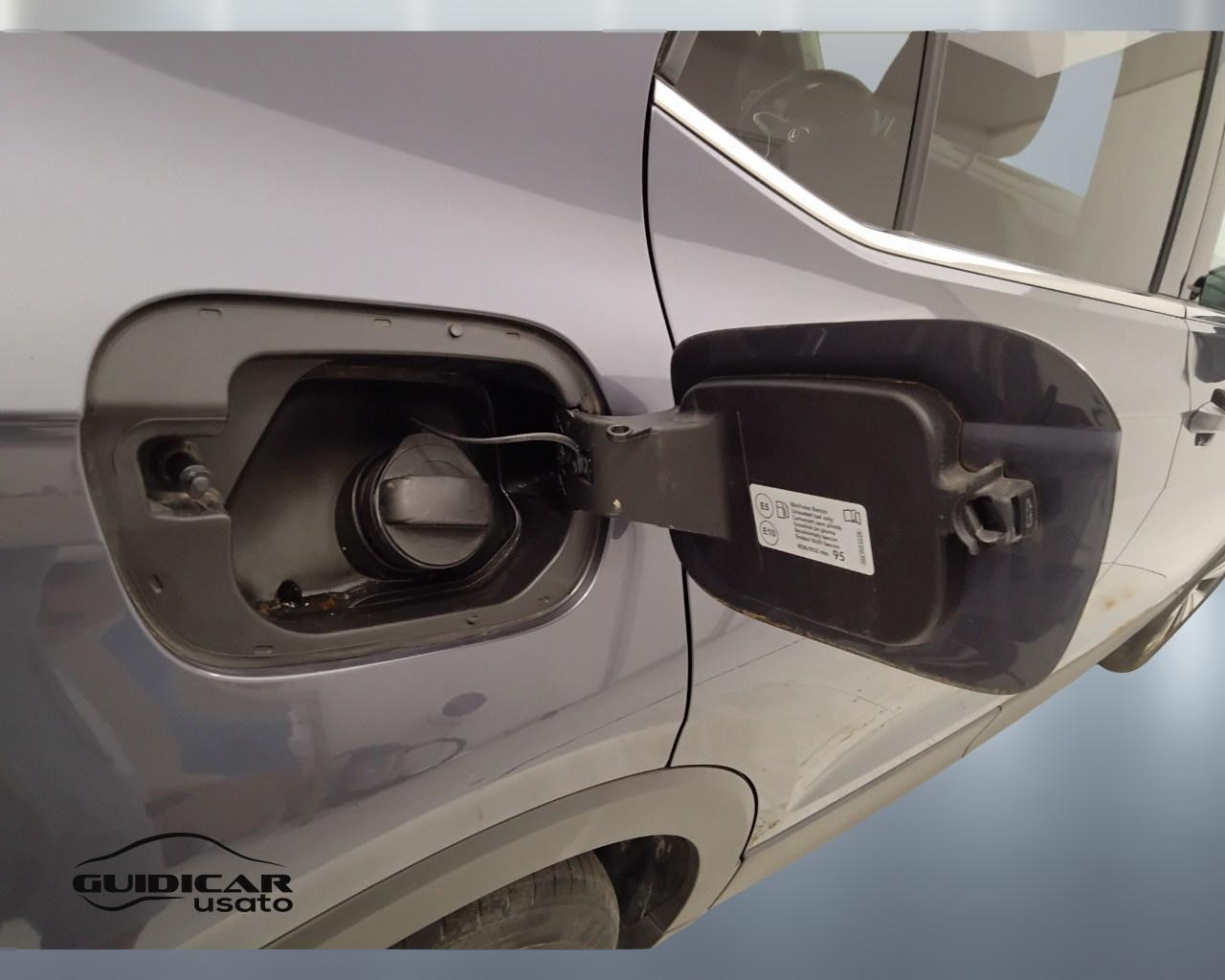 VOLKSWAGEN T-Cross 2019 - T-Cross 1.0 tsi Advanced 110cv